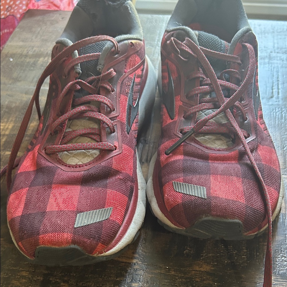 Brooks Red Plaid Athletic Shoes